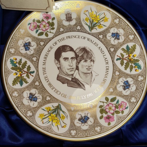 Royal Doulton HRH Charles and Diana Commemorative Plate in Box Certificate 1981. - Picture 4 of 8