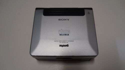 SONY GV-D800E PAL DIGITAL8 Hi8 8MM VIDEO WALKMAN WRK GRT 4 TRANSFER VIDEO TO DVD - Picture 1 of 1