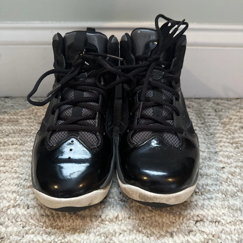 Tênis 2012 Nike Air Jordan Flight Team 11 YOUTH tamanho 6.5 preto + cinza sem caixa - Imagem 2 de 4