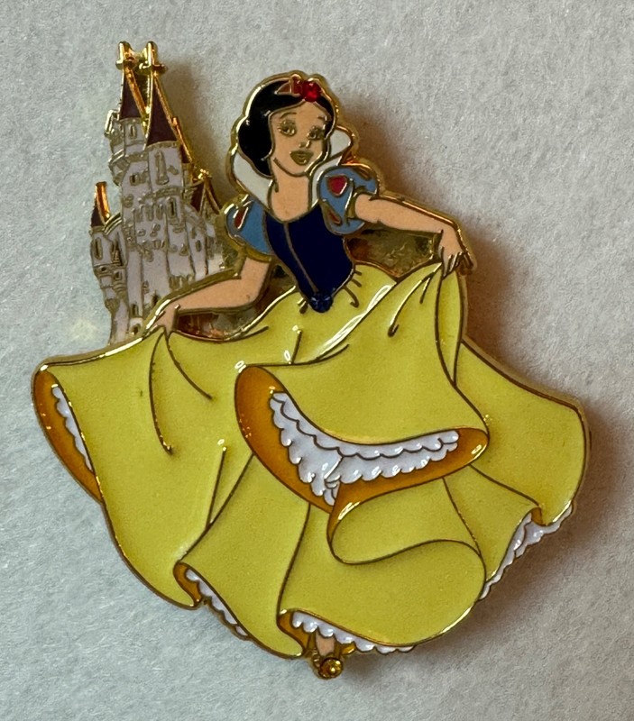 Disney Pin Princess Ball 2002 Snow White LE 1500 Pin on Pin Rare