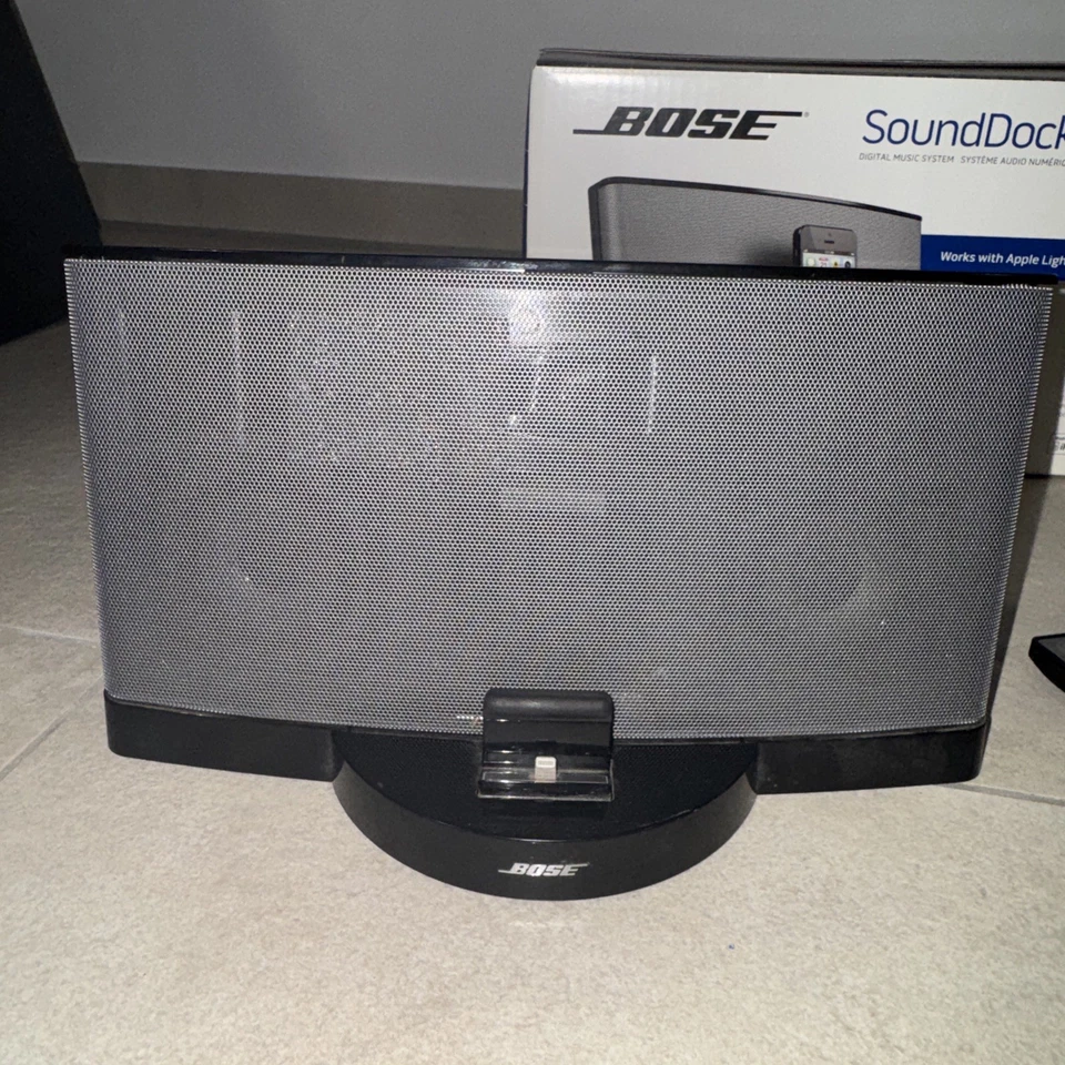 Bose SoundDock Series III mit Originalverpackung - Bild 4 von 4