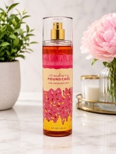 Bath  Body Works STRAWBERRY POUND CAKE Fine Fragrance Body Mist Spray 8oz
