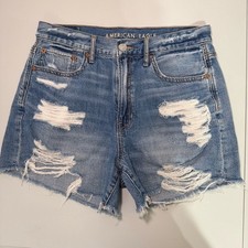 American Eagle 90s Boyfriend Denim Shorts Distressed Raw Hem Size 4