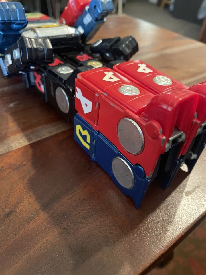 Voltron II 1983 negro rojo azul gladiador Albegas Bandai caja de fósforos ¡como está! Foto 2 de 4