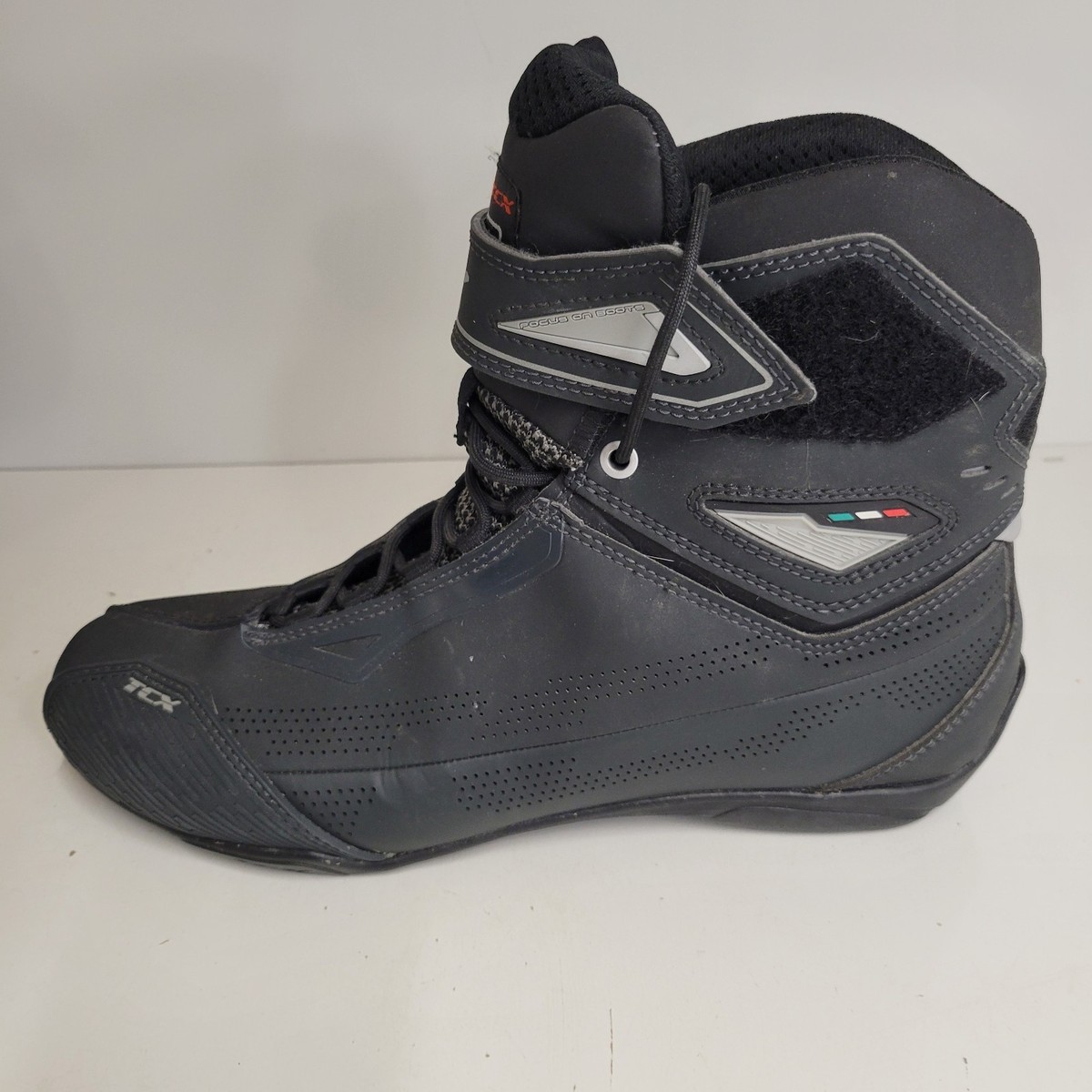 TCX Rush 2 Air Waterproof Motorcycle Boots Men's 9 Black Biker