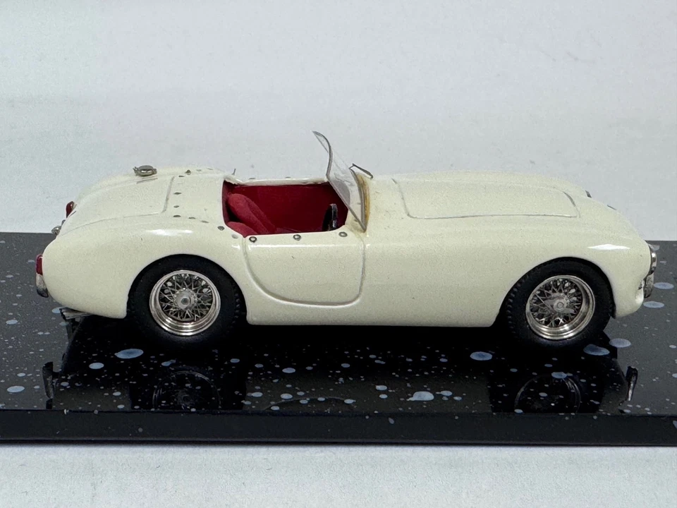 Modelos Marsh 1/43 AC ACE de 1958 en blanco construcción de fábrica TA144 Foto 3 de 4