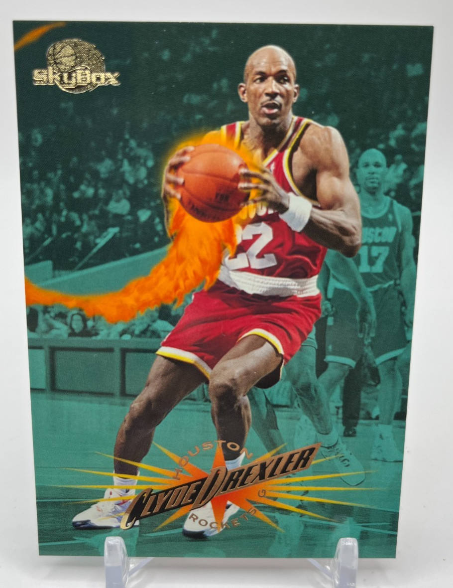 1995-96 Skybox Premium Clyde Drexler #45