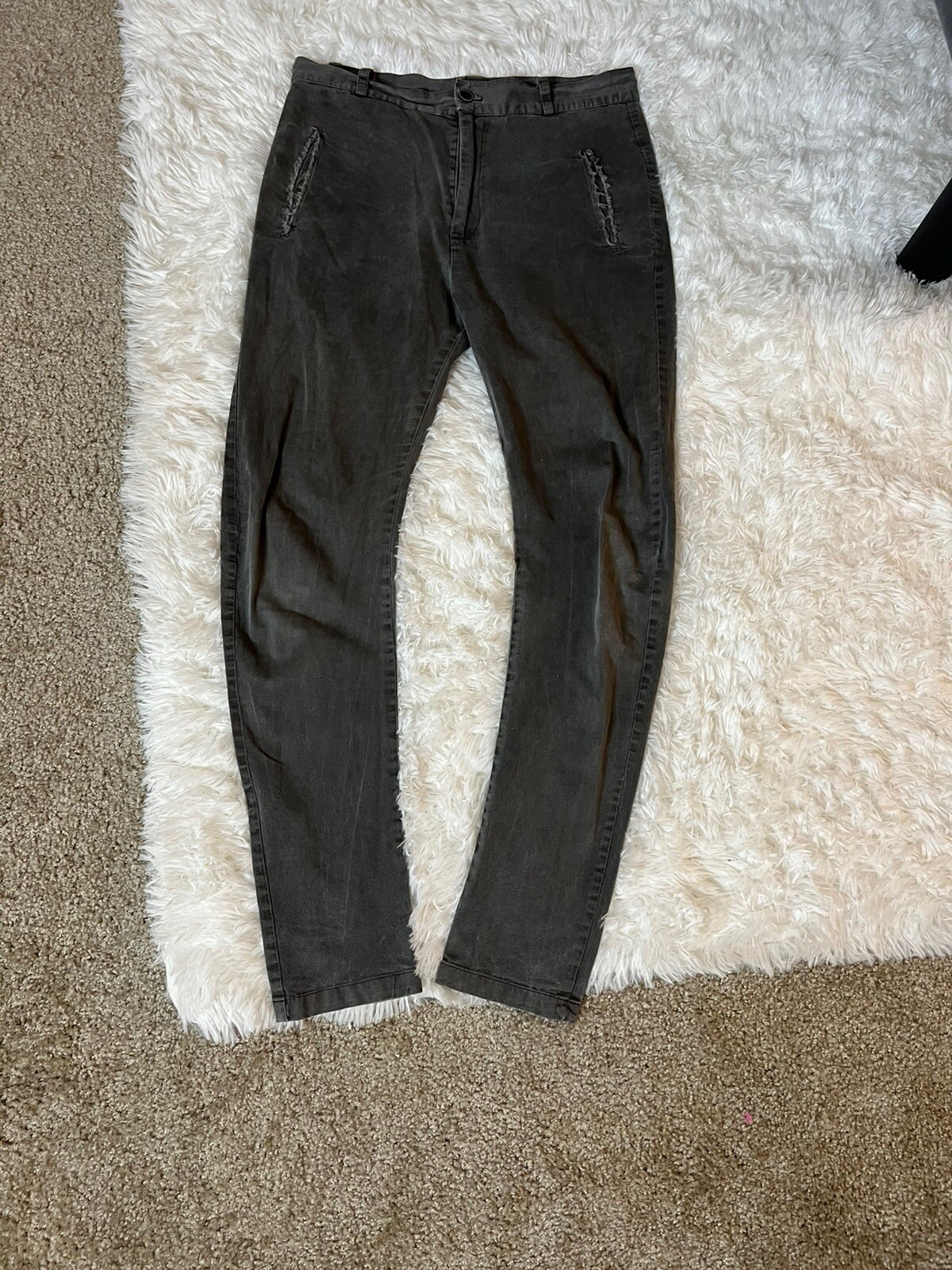 Picture 3 of 10