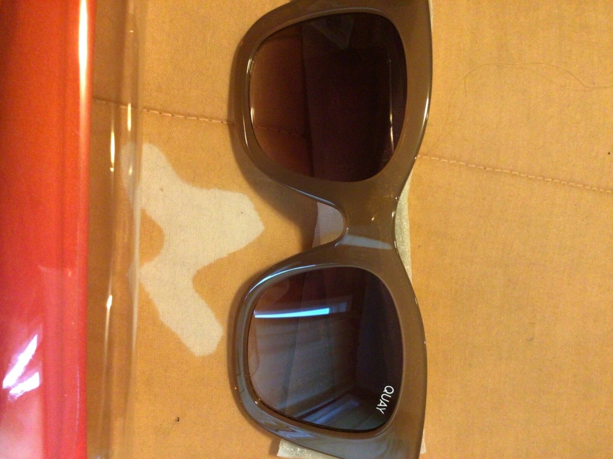 New! Quay dark caramel after hours sunglasses Quay | After Hours | Black Polarised main image 3