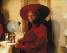 WHOOPI GOLDBERG signed Autogramm 20x25cm STAR TREK in Person autograph COA