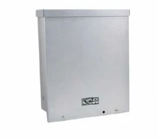 Outback Power FLEXware PV Combiner Box Outback FWPV-8, FWPV-12 for Solar Panel 