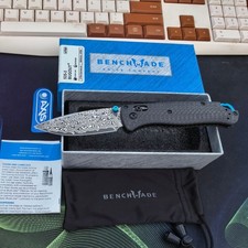 Benchmade Bugout 535-3 Damascus Blade Black Carbon Fiber AXIS Folding Knife