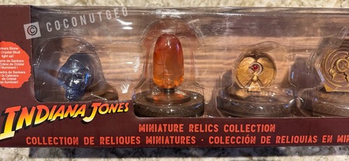 2025 Disney Parks Indiana Jones Mini Miniature Relics Collection Holy Grail New - Picture 2 of 4