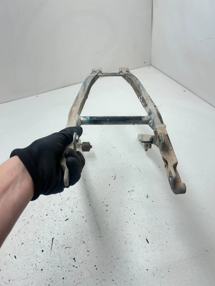 Yamaha YZ250F 2008 Yz 250 f ¡OEM recto! Montaje de subchasis Foto 3 de 4