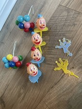 Bundle Of Vintage Clown Heads Balloons Cake C...