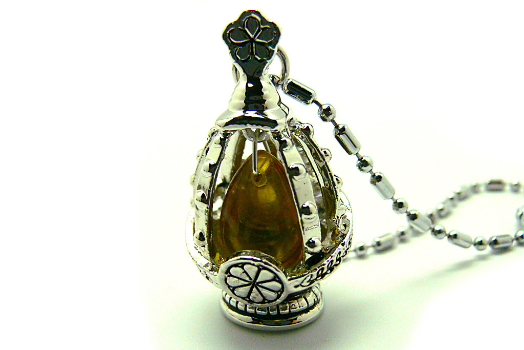 アクセサリー mami s-l1200.jpg