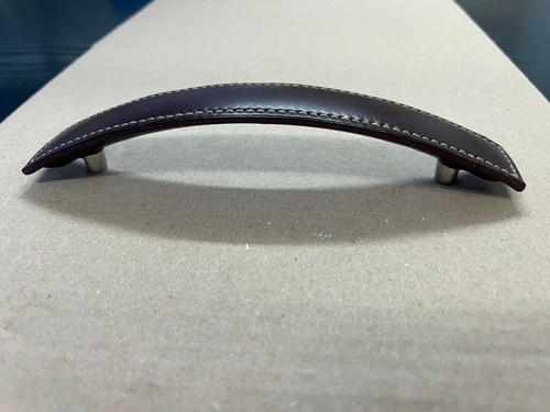 Turnstyle Designs Chocolate Leather Cabinet Curve Handle 128mm Centres H1193 WS - Picture 4 of 12