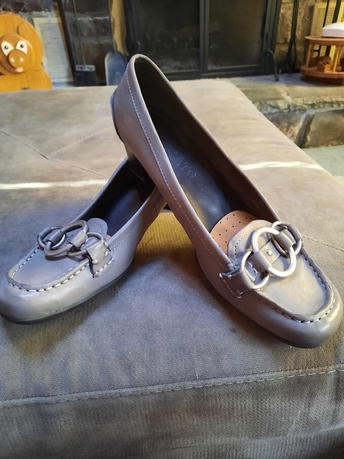 Staccato Womens Gray 'shoes Staccato Gray Leather Block Heels