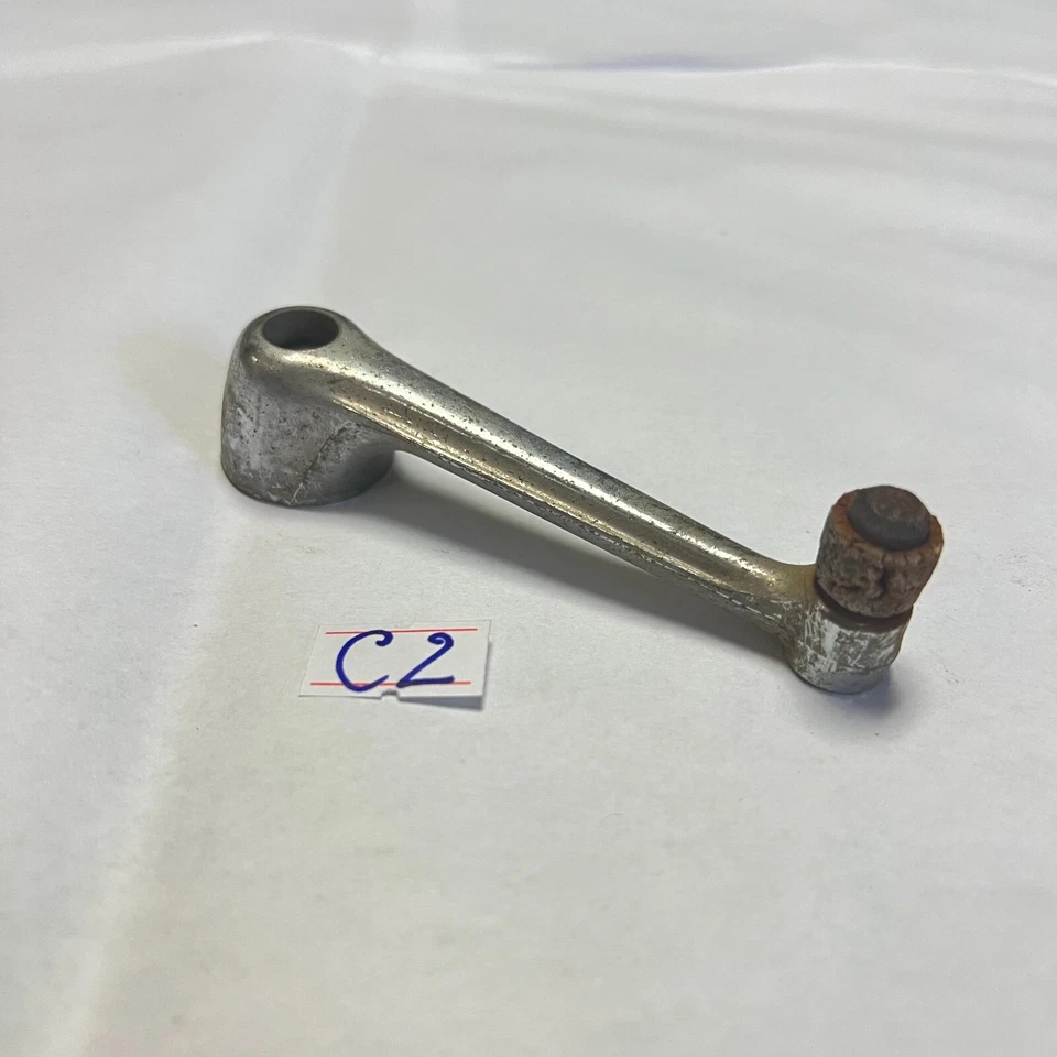 Used Original 1939-1949 Chevy GMC Truck Window Crank #C2 - OTH-B5 - Изображение 2 из 4