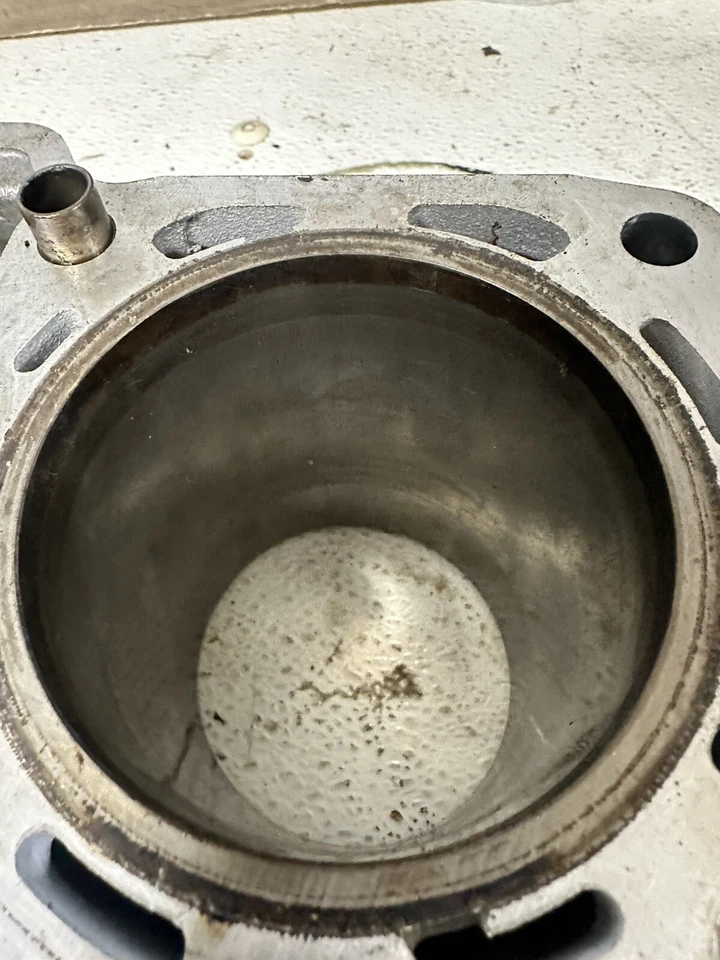 Kawasaki Prairie 650 Brute Force 650 2002-2013 cilindro delantero y trasero OEM Foto 4 de 4