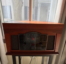 Crosley Brown Record Player Turntable AM/FM Radio Auto Stop Wood Finish