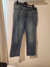 Simply Vera Vera Wang Jeans Women  s16R Slim Straight Mid Rise Dark Wash Denim