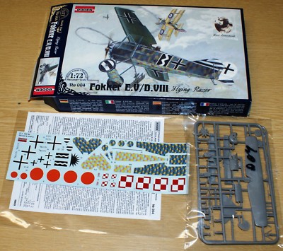 Fokker E.V/D.VIII von Roden in 1/72