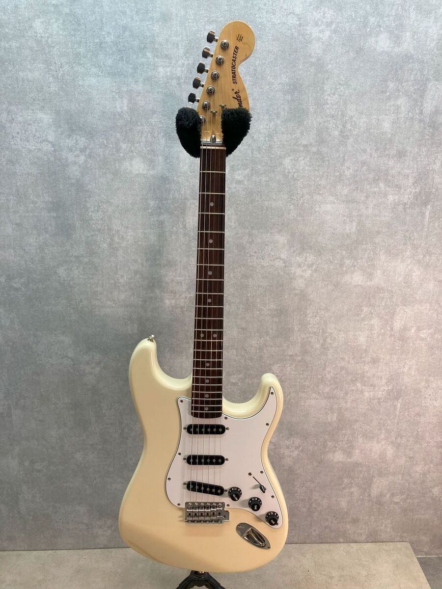 Used Fender Japan St72-53 1993 1994 Musical Instrument Used Fender Japan St72-53 1993 1994 Musical Instrument