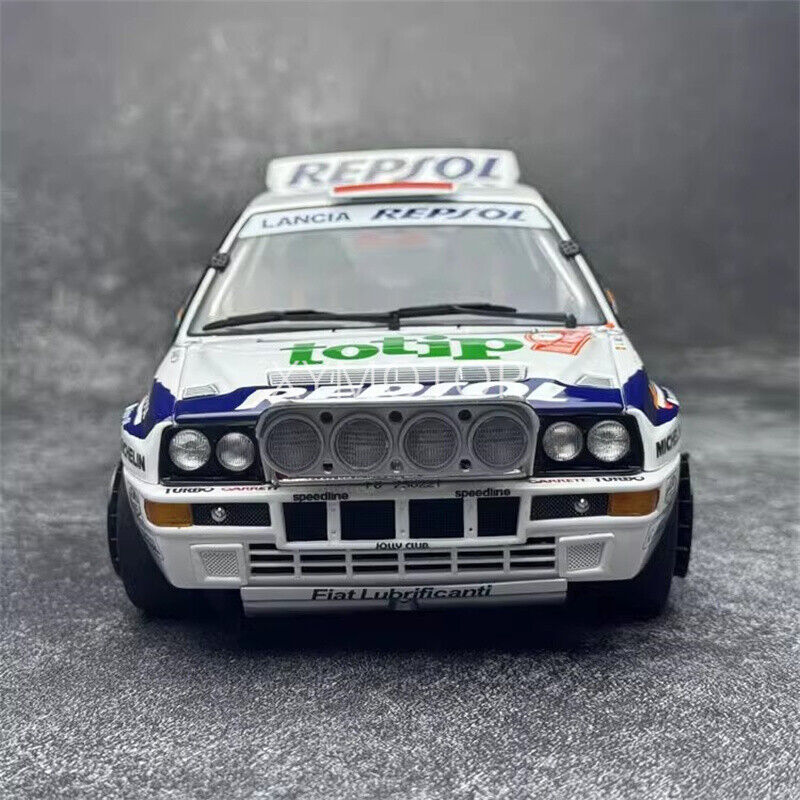 KYOSHO 1/18 Lancia Delta HF integrale 1993 #1 Diecast Model KYOSHO 1/18 Lancia Delta HF integrale 1993 #1 Diecast Model