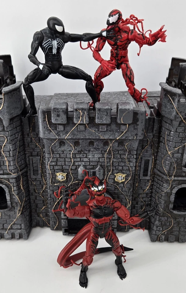 Marvel Legends Select Spider-Man Symbiote 3 Pack Red Goblin Carnage Black Suit - Image 2 of 4