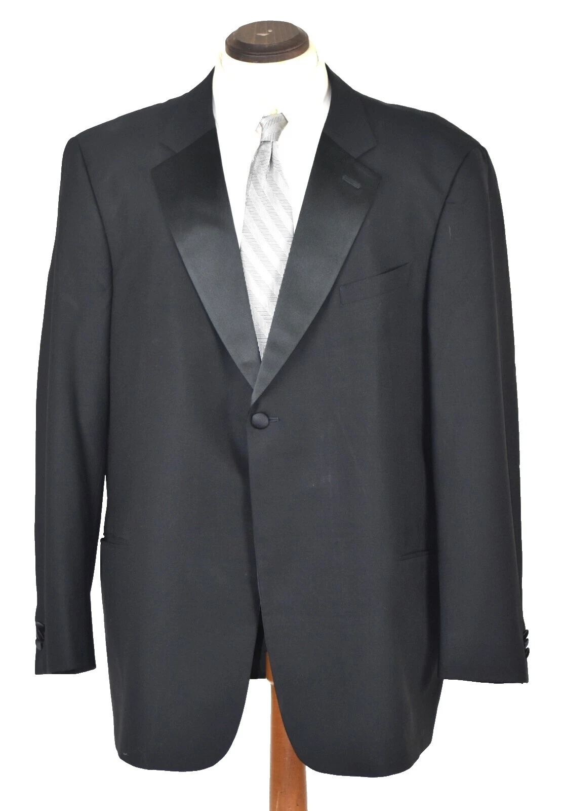 Мужские шерстяные костюмы и блейзеры Armani Collezioni Tuxedo