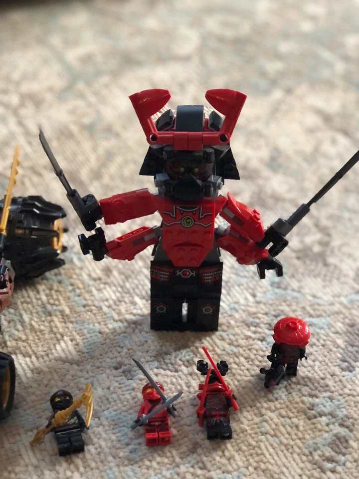 LEGO Ninjago 70669 Cole's Earth Driller, Foto 2 von 4