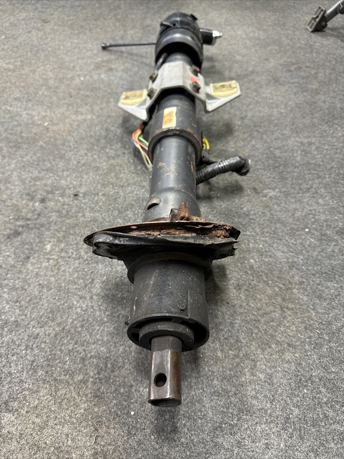 198791 floor SHIFT MANUAL TILT STEERING COLUMN Ford f150 f250 350