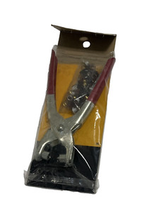 KMART Vintage Eyelet Tool Kit w Original Packaging Made in Japan