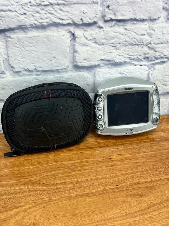 Garmin Zumo 550 GPS Motorcycle Navigation Unit Only  - Image 3 of 4