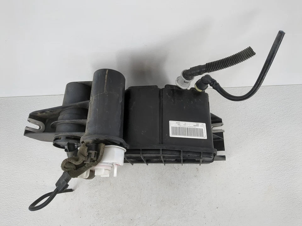 2018 Buick Rendezvous канистра с паром топлива углем J51UZ - Изображение 3 из 4