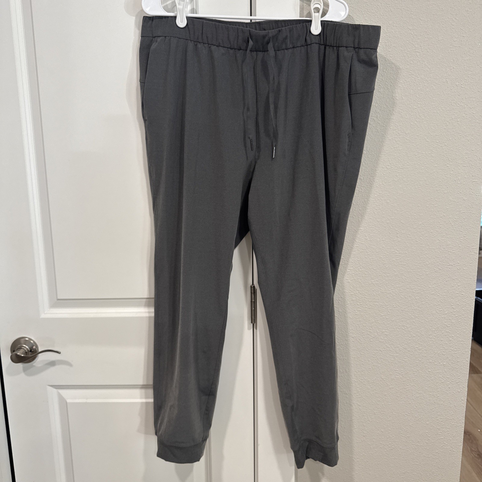 Joggers. Members Mark Women’s Travel Jogger Size XXL grey-image