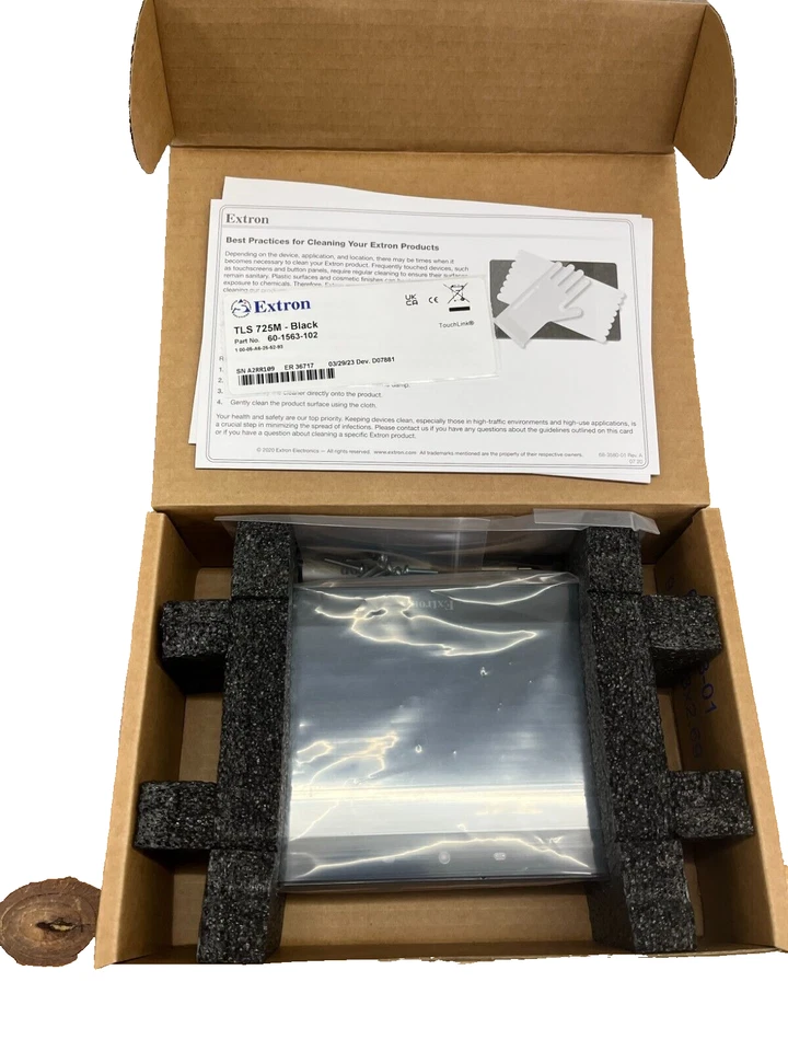 Extron  TLS 725M 7" Wall Mount TouchLink Scheduling Panel - Black - Image 2 of 2