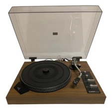 Yamaha YP-511 Direct Drive Record Player Turntable Confirmed Excellent Operation