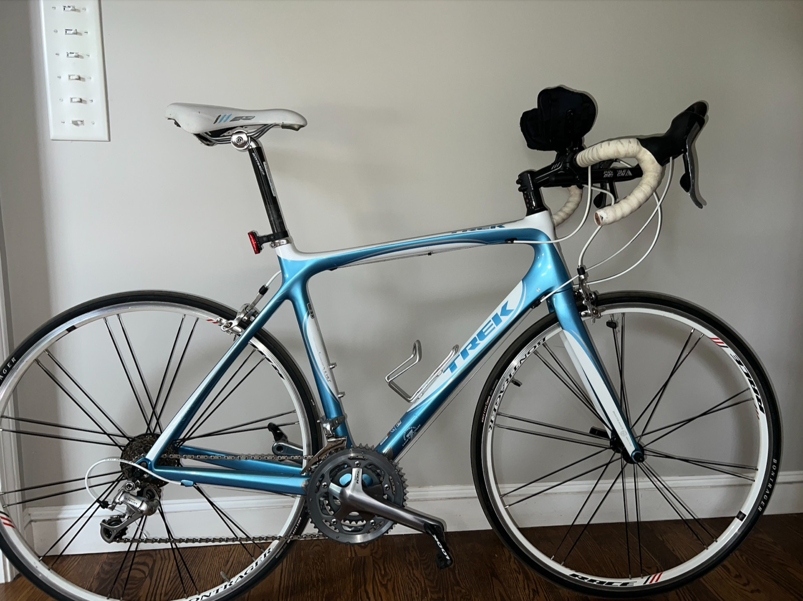 Trek Madone 4.5 WSD 56cm Womens Bike, Light Blue