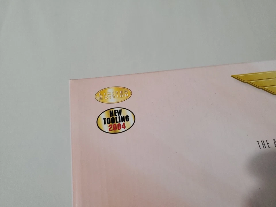 Corgi AA34902 Messerschmitt Bf109G Black Double Chevron Italy 1944 Airplane 1:32 - Image 4 of 4