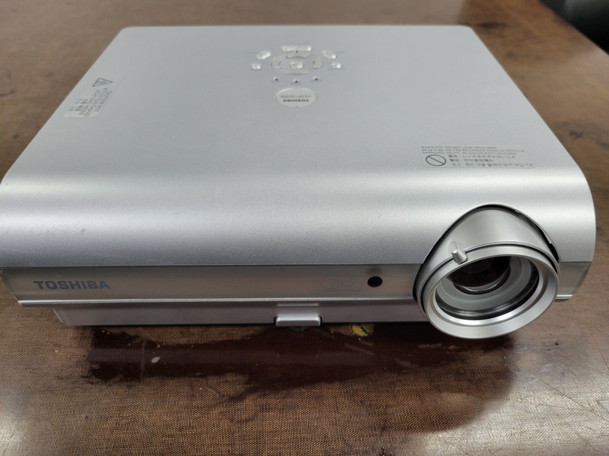 Toshiba TDP-S35 DLP Projector 5017151611912| eBay
