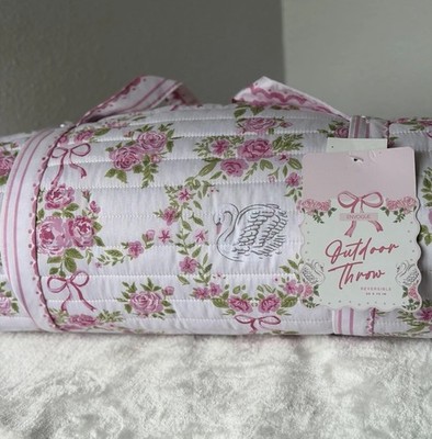 Envogue REVERSIBLE Outdoor Throw blanket pink bow swan rose coquette shabby chic