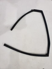 2015 Nissan Altima rear right door glass run channel seal