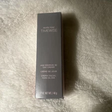 Mary Kay TimeWise Age Minimize 3D DAY CREAM NO SPF Combination to Oily NIB