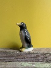 Vintage collectable Wade First Whimsies Penguin 