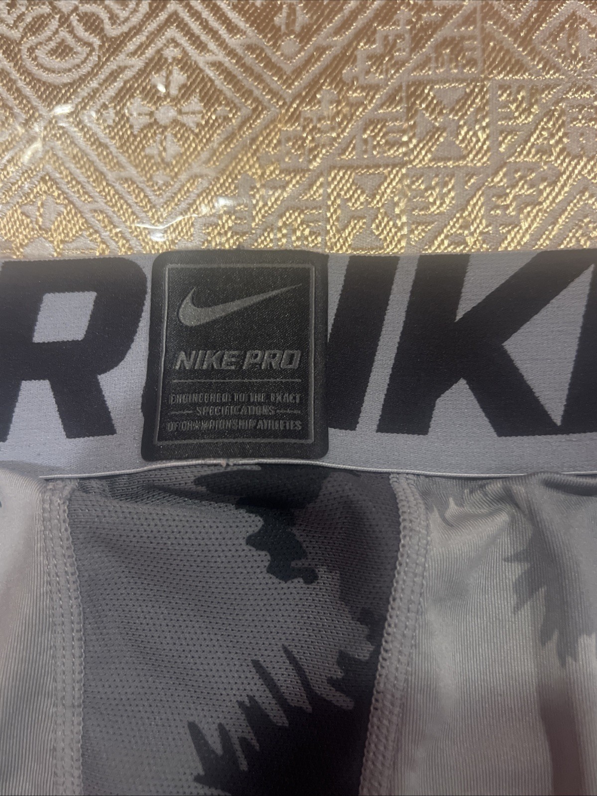 Pre-Owned Nike Pro HyperCool Compression Tights M… - image 20