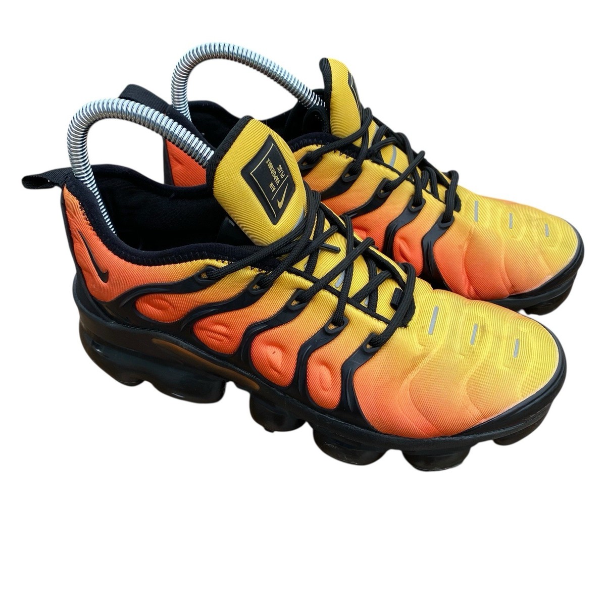 yellow vapormax plus finish line