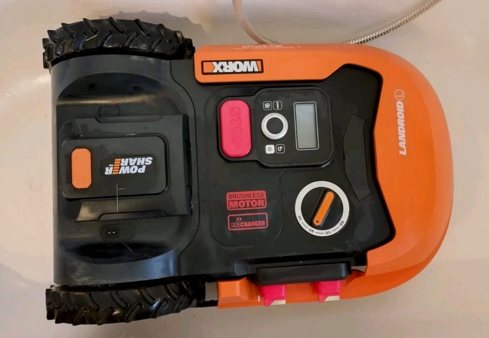 Landroid Worx Plus L1000 Roboter Mähroboter Rasenmäher 1000qm in OVP, teils neu