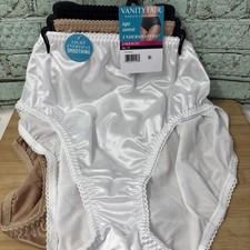 New 4X/11 Vanity Fair Radiant Undershapers PLUS Light Control Brief 3 Pk Women